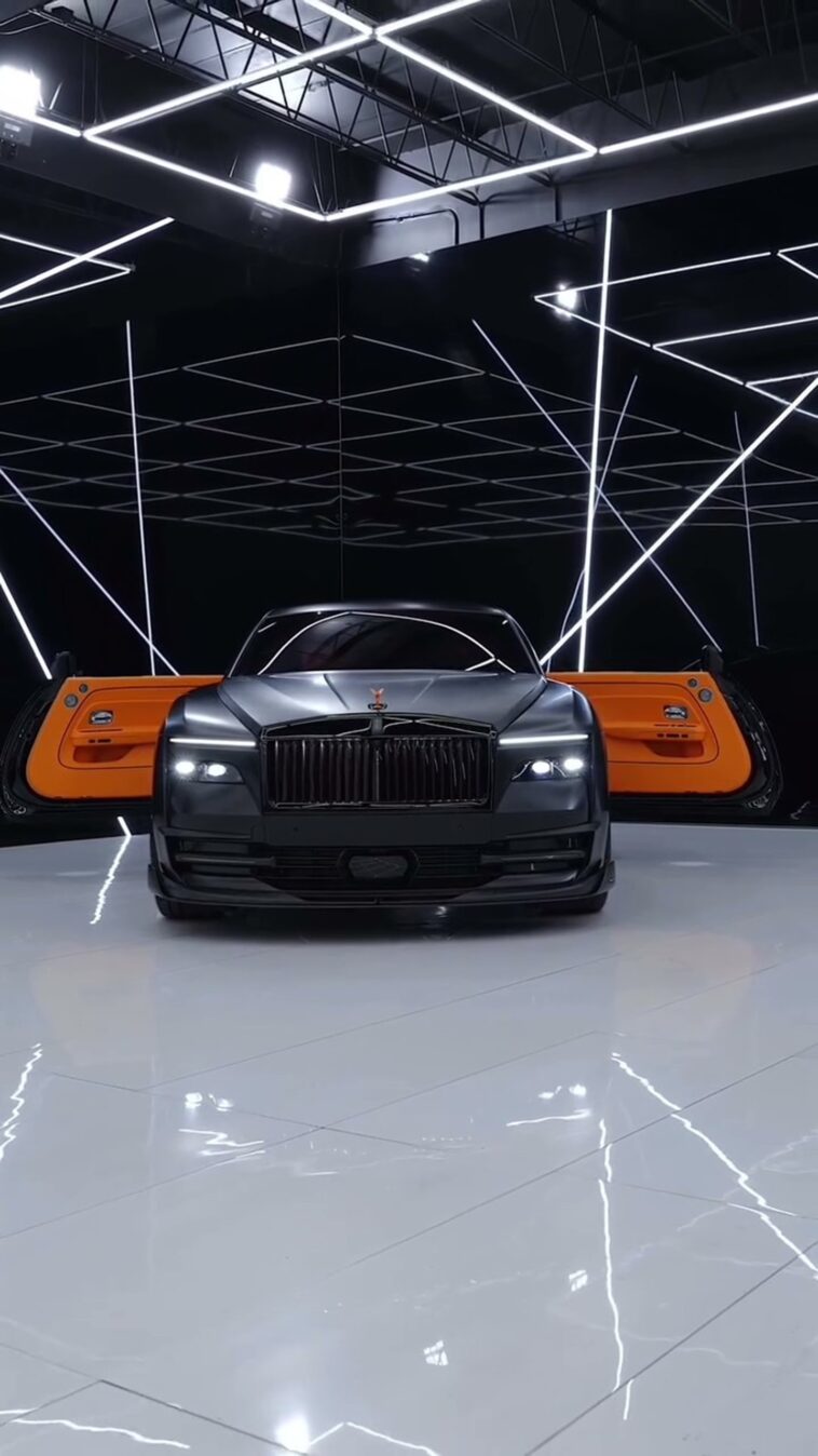 Rolls Royce Spectre by Mansory (11)