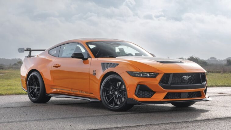 Ford Mustang Super Venom 35th Anniversary (10)