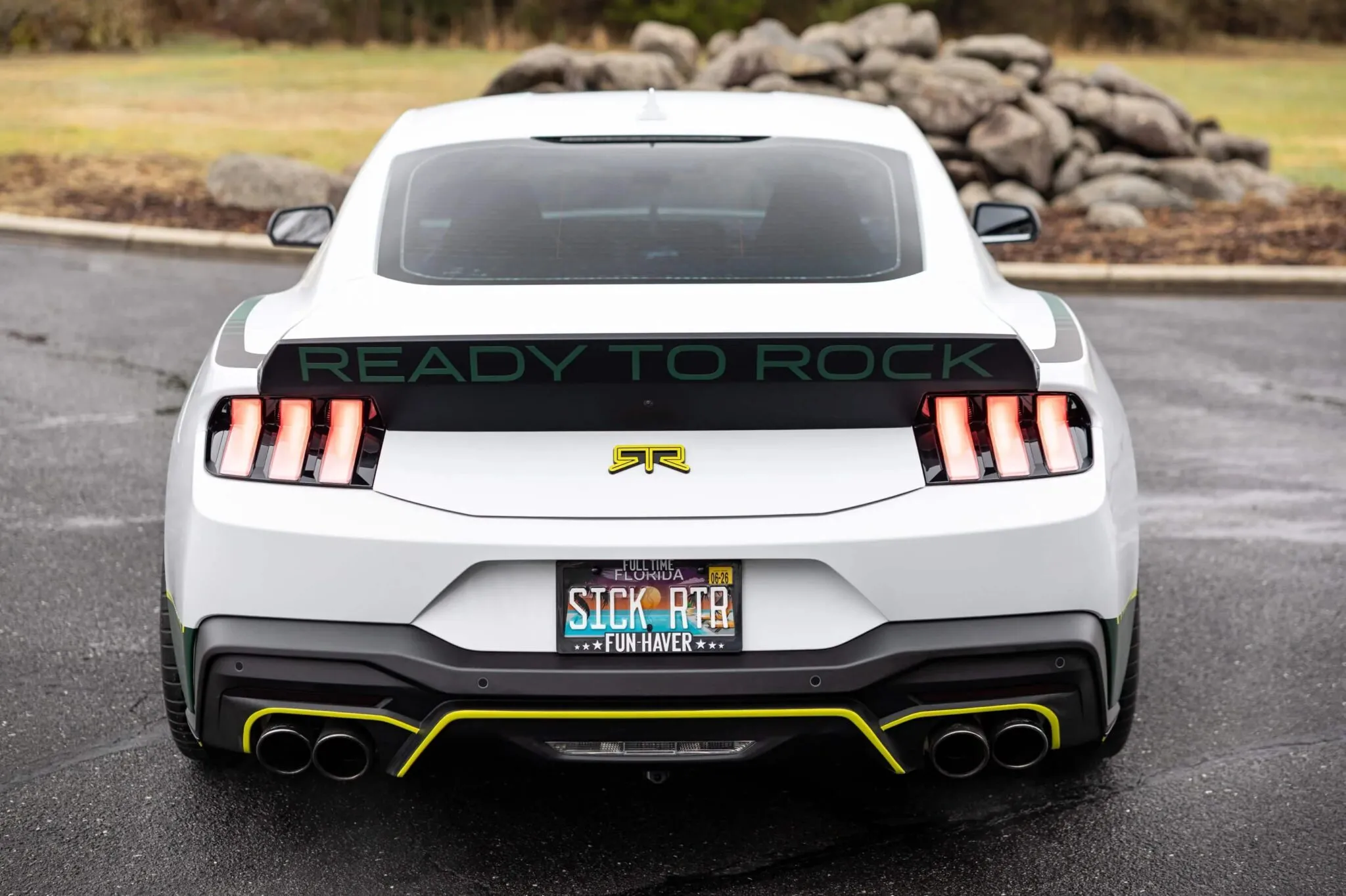 Ford Mustang Signature by RTR (10)